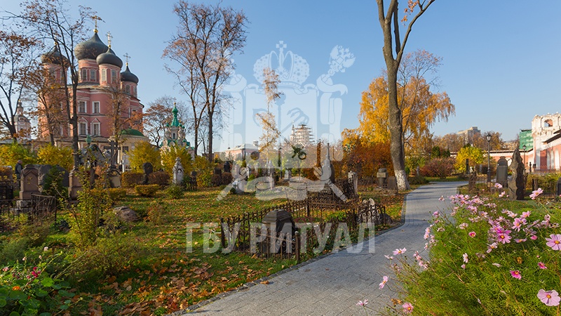 Исчезновение кладбищ Санкт-Петербурга: причины и последствия